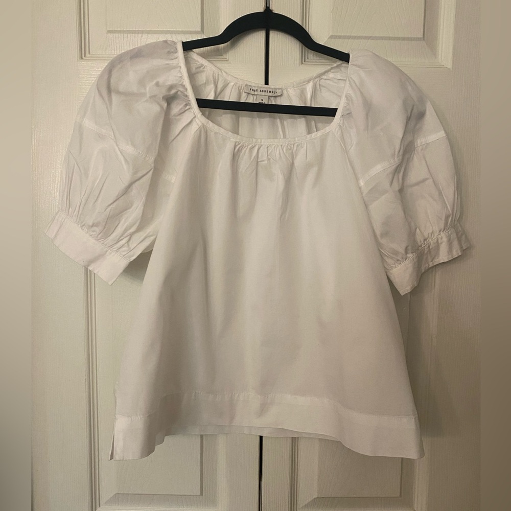 Free Assembly White Puff Sleeve Top Small